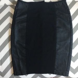 Black zip up cotton/leather skirt XS Tinsel
